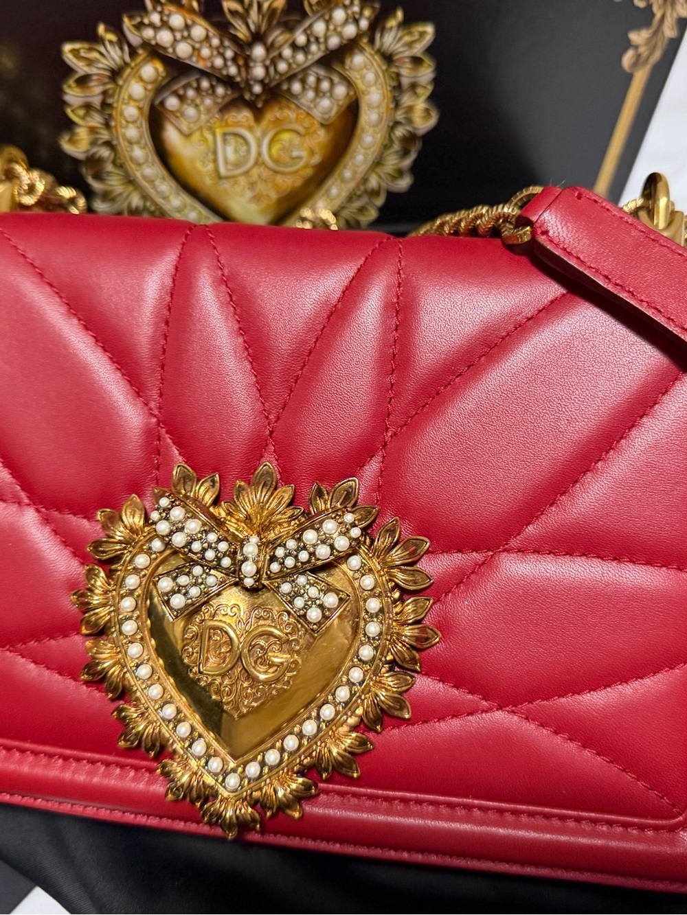 Dolce & Gabbana red Devotion bag - Picture 3 of 8